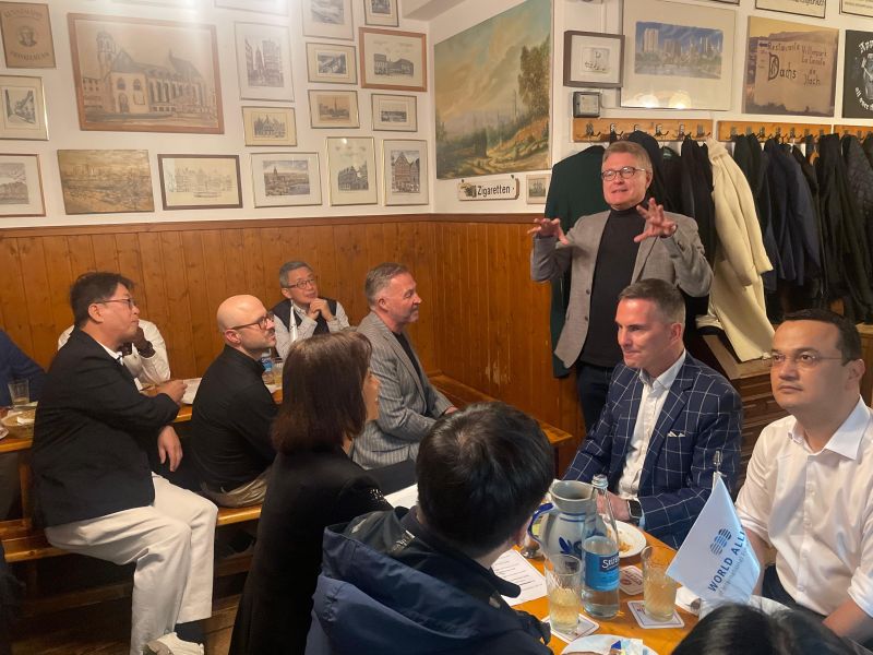 Frankfurt Main Finance (FMF) – By Hubertus Väth