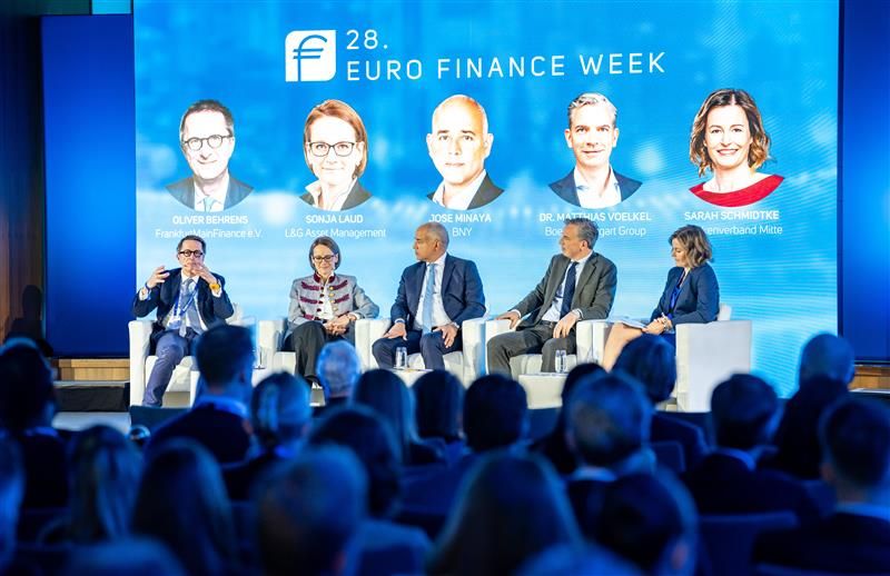 Frankfurt Main Finance