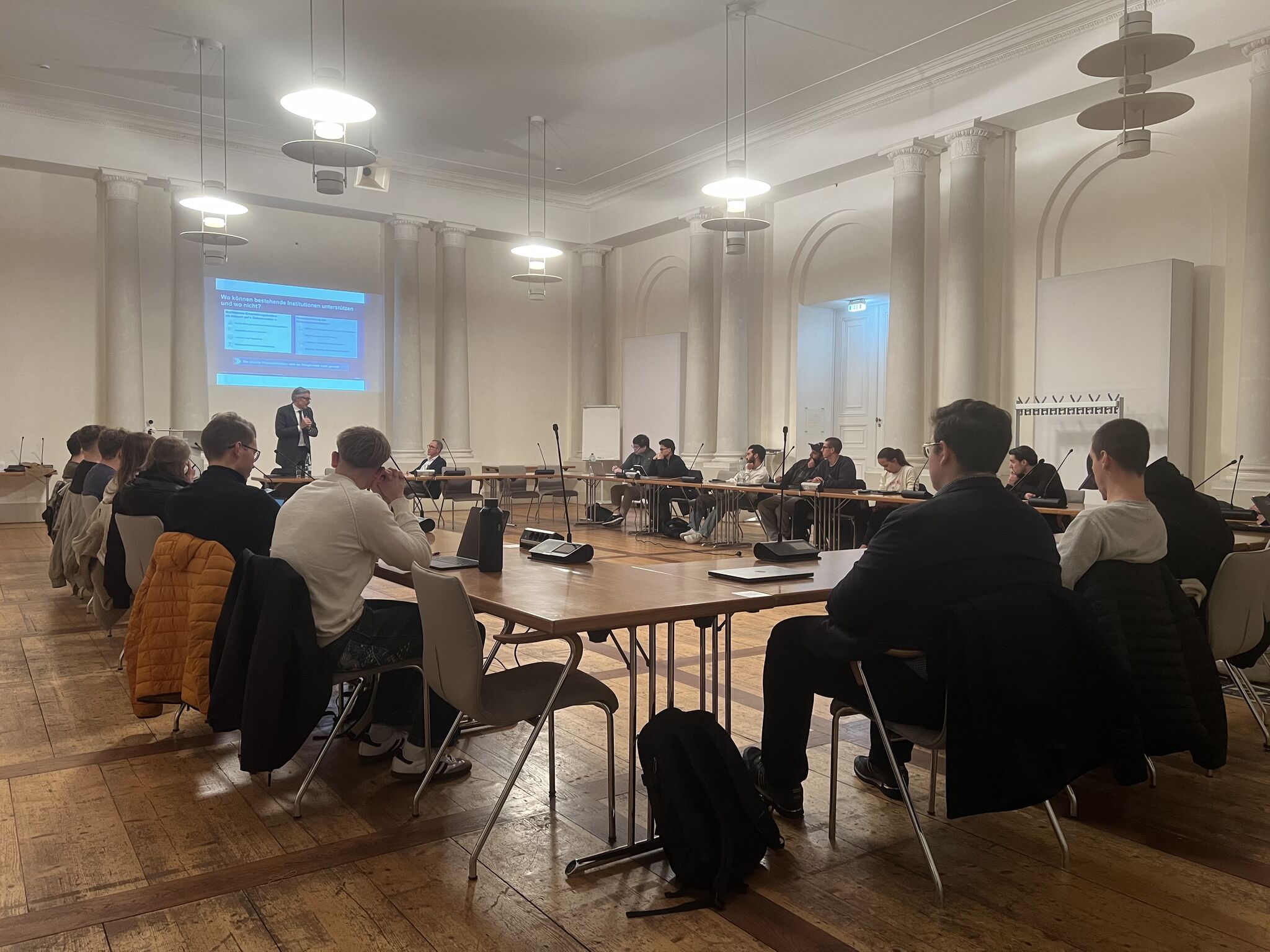 Stuttgart Financial (SF)