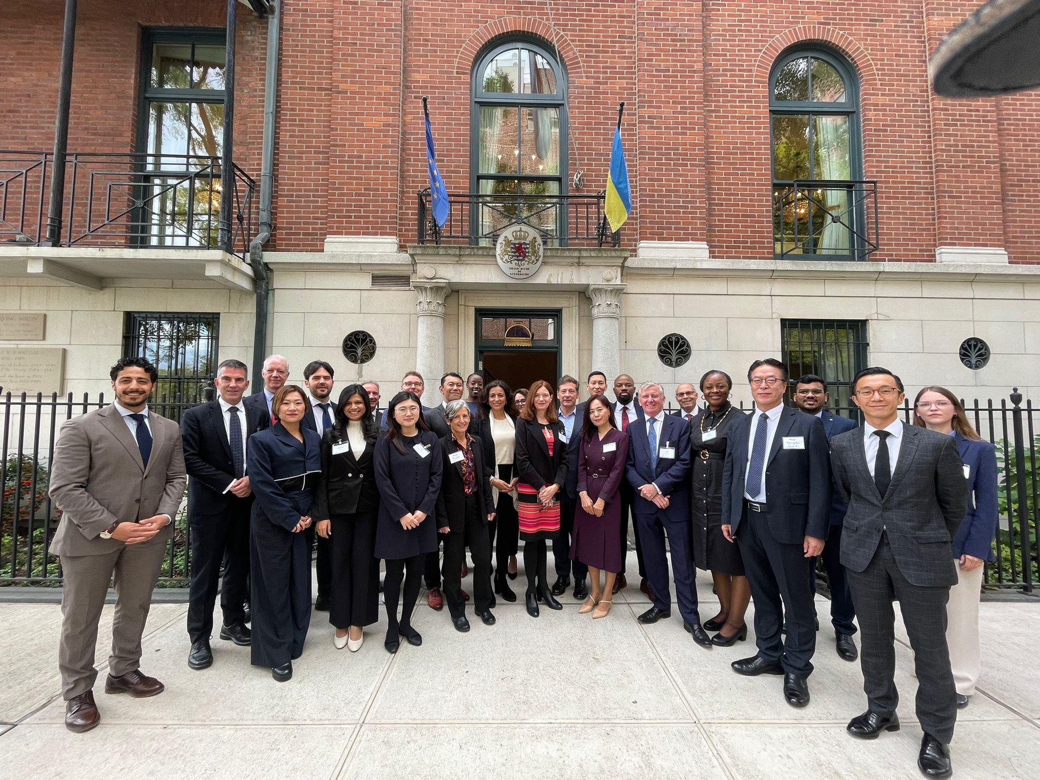 Financial Center News #17 – title image