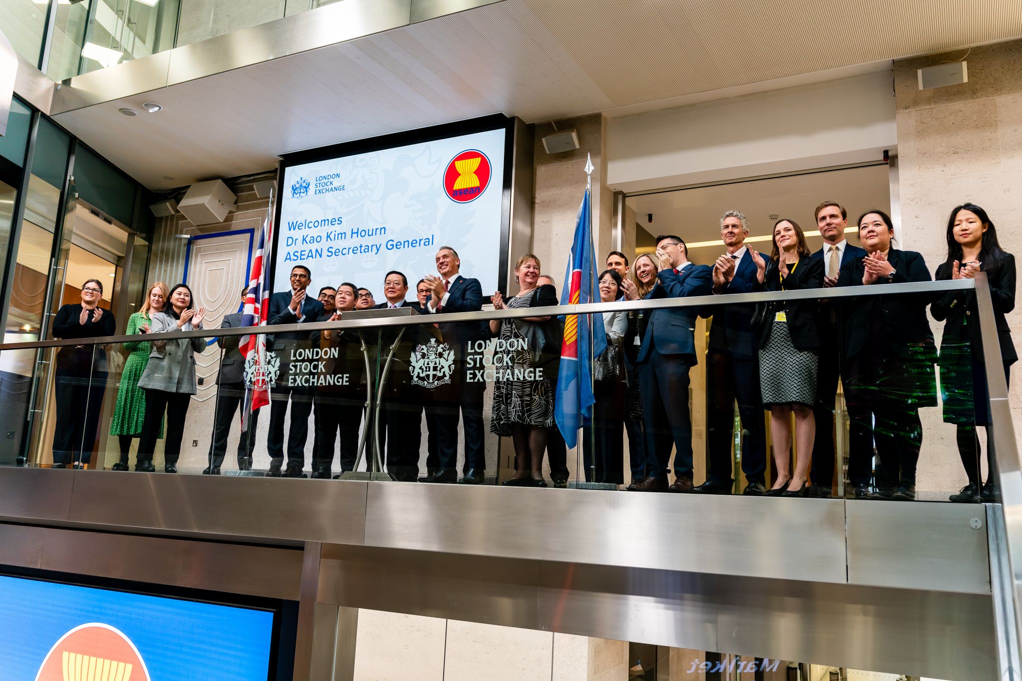 Financial Center News #19 – title image