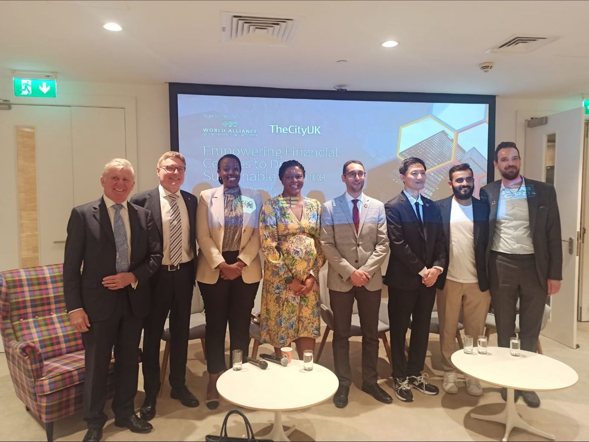 Financial Center News #25 – title image