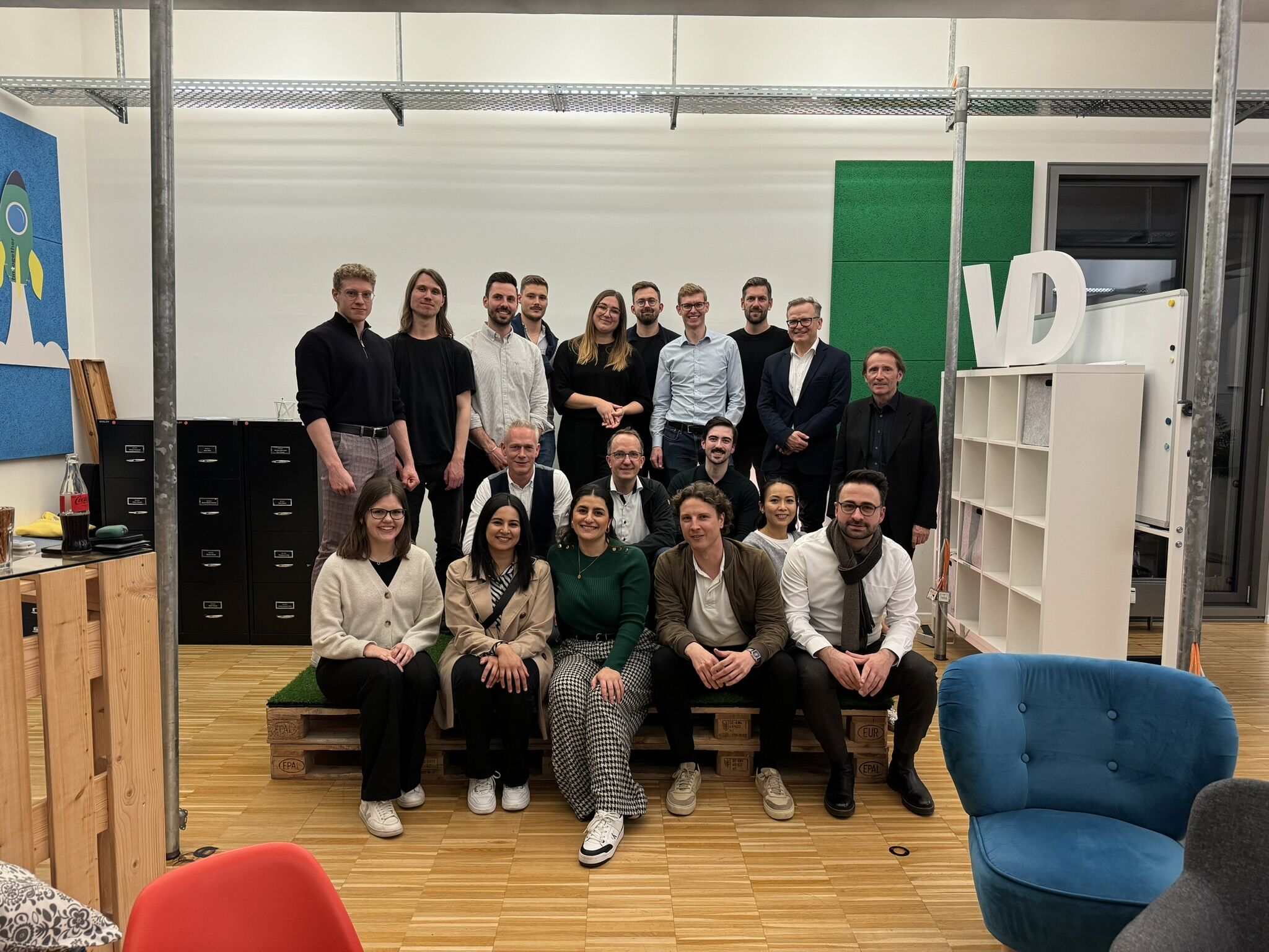 Stuttgart Financial (SF)